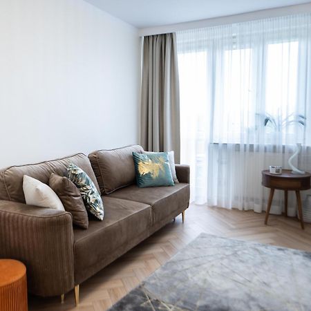 Apartament Zielona Ochota Варшава Екстериор снимка