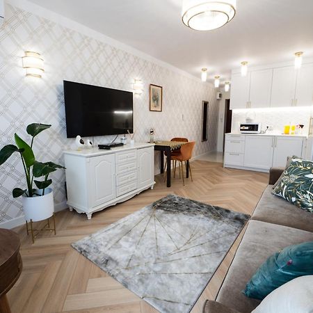 Apartament Zielona Ochota Варшава Екстериор снимка